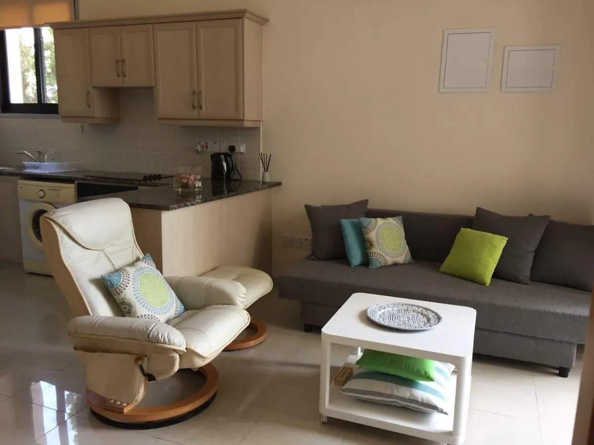 شقة فندق لارنكافي  Mediterranean Sea View, 1 Bed Apt.